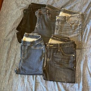 Lot of 5 Vera Wang jeans size 6